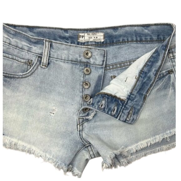 Free People Low Rise Button-Fly Cutoff Denim Shorts Distressed Light Wash Sz 26 - Picture 3 of 10